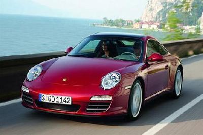 Модель Porsche 911 Targa перенесла фейслифтинг